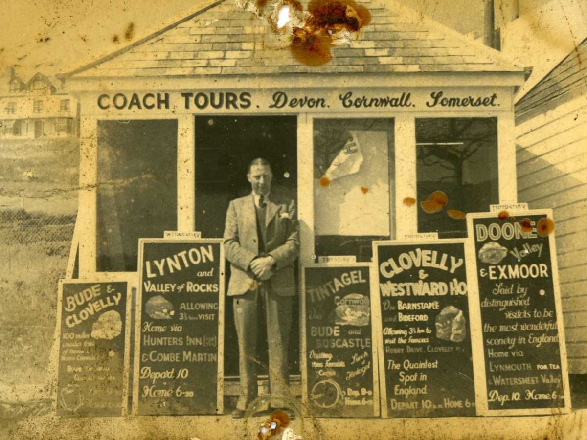 The Official Holiday Guide – Steve&nbsp;Brown